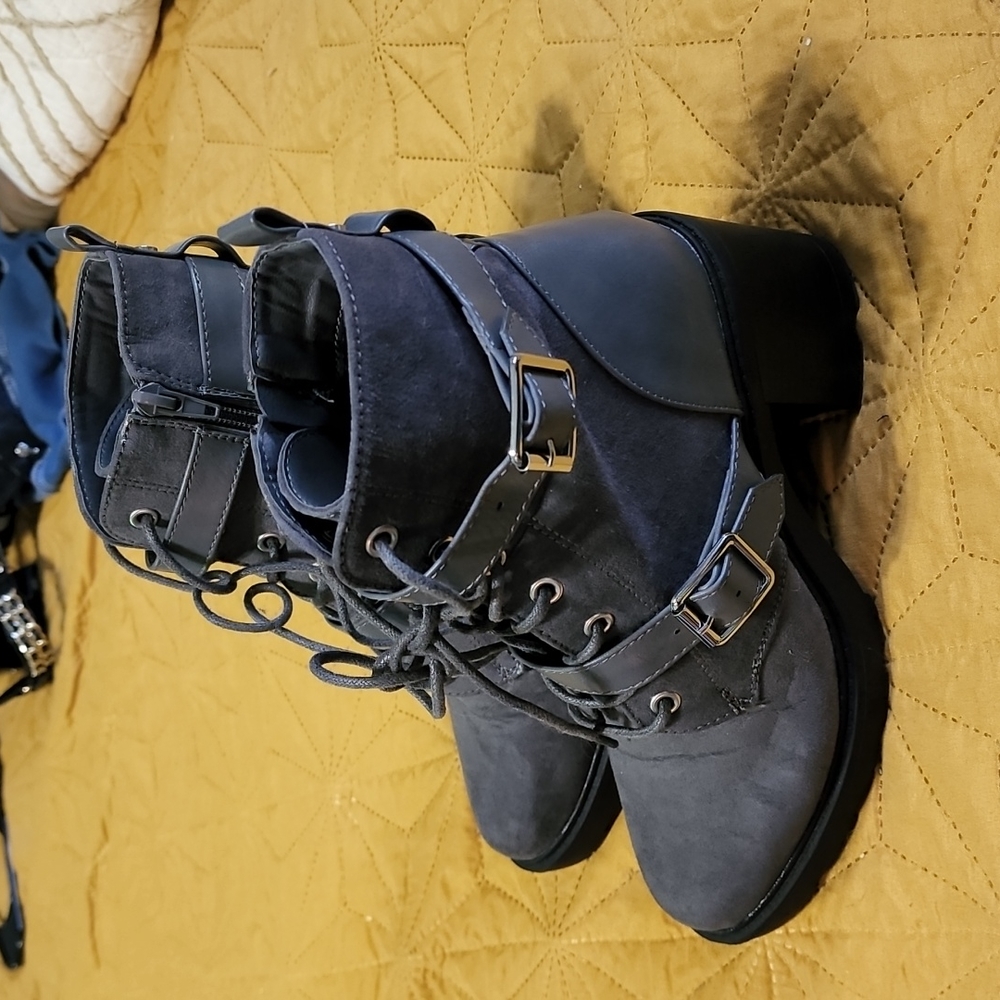 Cute buckle boots